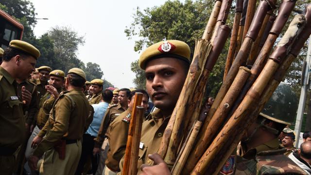 ಕೋರ್ಟ್‌‌ ಹಿಂಭಾಗದ ರಸ್ತೆಯ ಮೂಲಕ  ಕನ್ಹಯ್ಯ ಕುಮಾರ್‌ ತಿಹಾರ್‌ ಜೈಲಿಗೆ  !